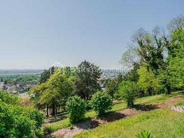 Vente Maison 8 pièces 241 m2 Dagneux