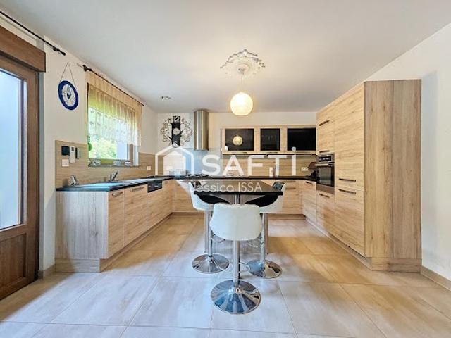Vente Maison 8 pièces 241 m2 Haute Kontz