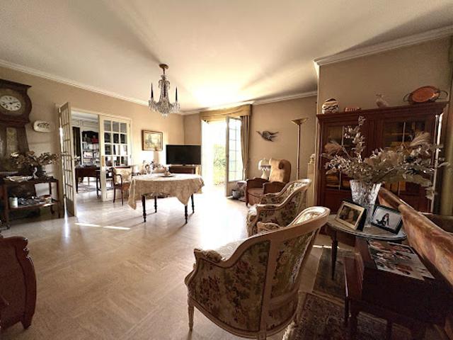 Vente Maison 8 pièces 241 m2 Saint maur des fosses