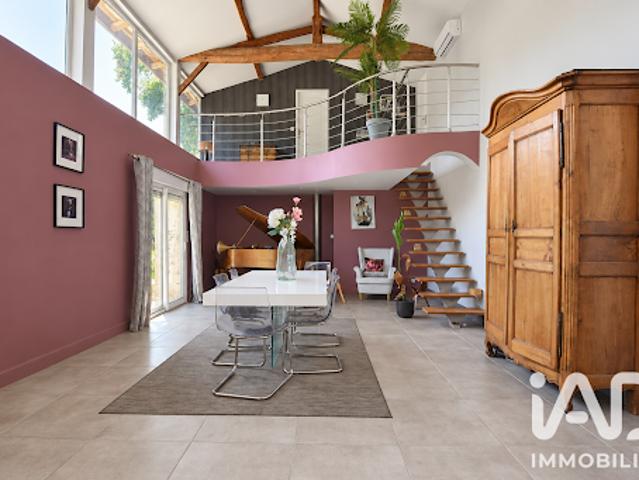 Vente Maison 8 pièces 242 m2 Léogeats
