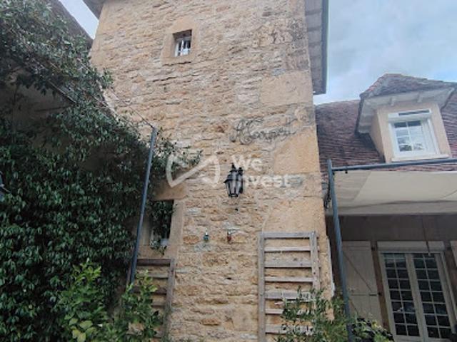 Vente Maison 8 pièces 243 m2 Naussac