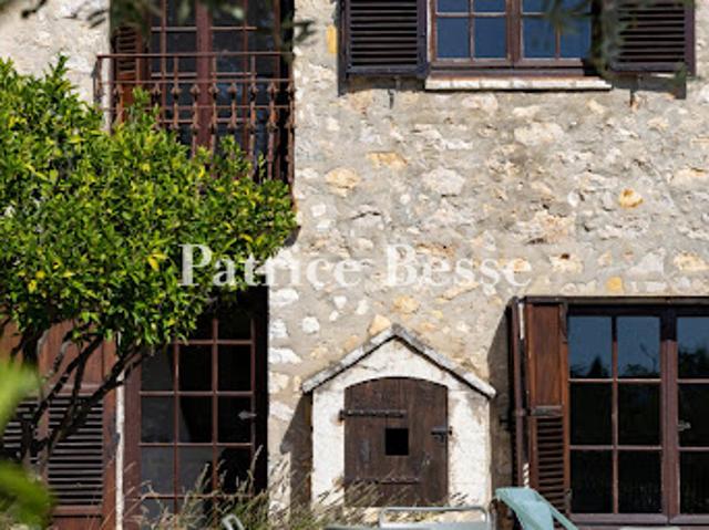 Vente Maison 8 pièces 243 m2 Grasse