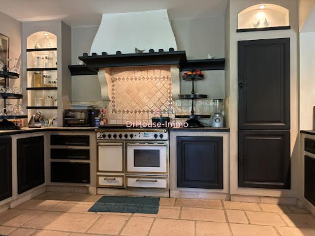 Vente Maison 8 pièces 255 m2 Saint Jean de Muzols