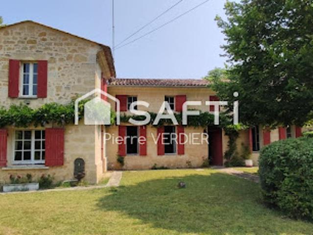 Vente Maison 8 pièces 255 m2 Saint Laurent d'Arce