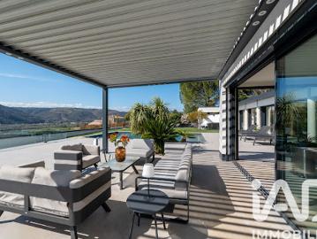Vente Maison 8 pièces 256 m2 Tain l'Hermitage
