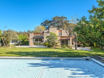 Vente Maison 8 pièces 257 m2 Caluire et Cuire