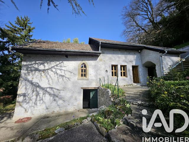 Vente Maison 8 pièces 257 m2 Chindrieux