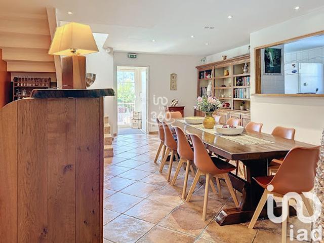 Vente Maison 8 pièces 258 m2 Carqueiranne