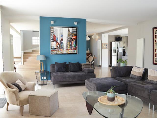 Vente Maison 8 pièces 250 m2 Bullion