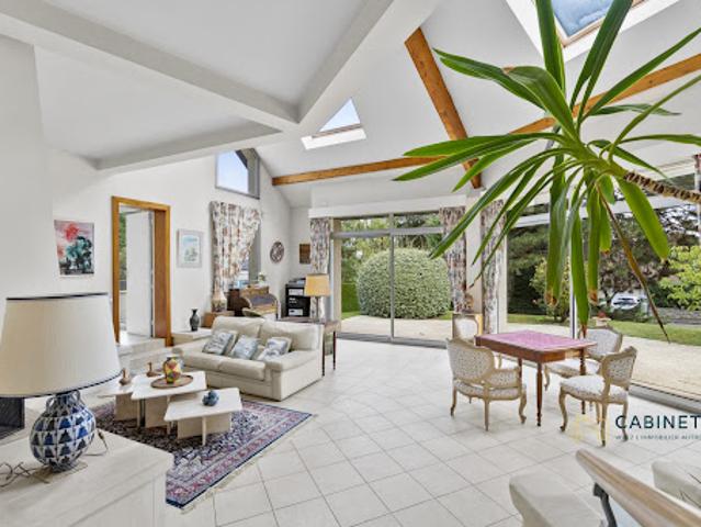 Vente Maison 8 pièces 250 m2 Louveciennes