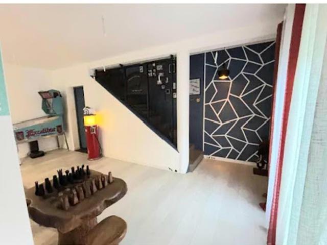 Vente Maison 8 pièces 250 m2 Pavant