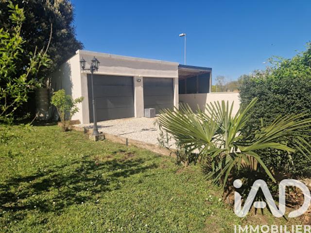 Vente Maison 8 pièces 251 m2 Angouleme