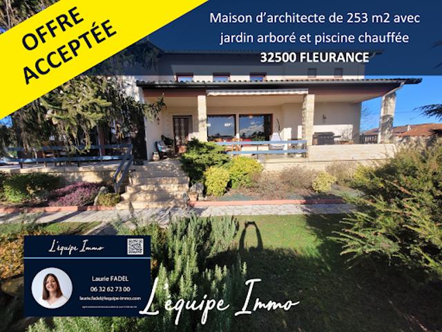 Vente Maison 8 pièces 253 m2 Fleurance