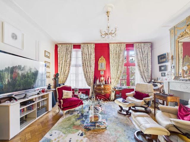 Vente Maison 8 pièces 253 m2 La Madeleine