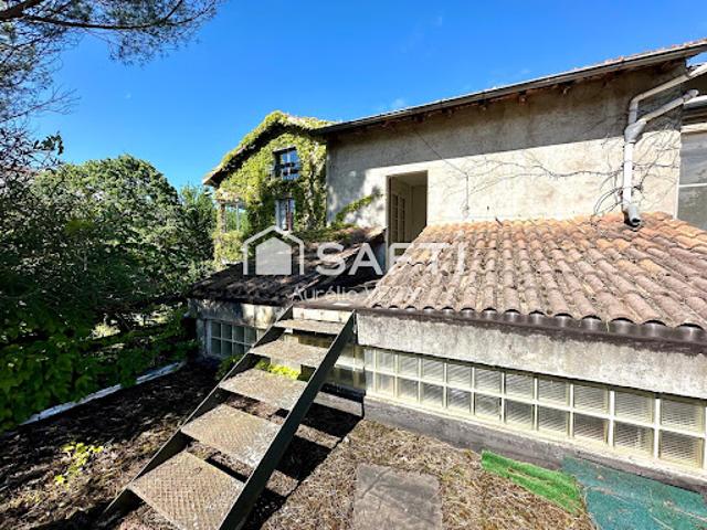 Vente Maison 8 pièces 253 m2 Lavelanet