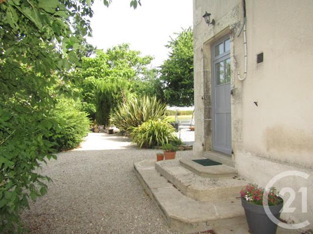 Vente Maison 8 pièces 264 m2 Saint Coutant