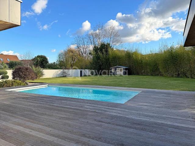 Vente Maison 8 pièces 265 m2 Bizanos