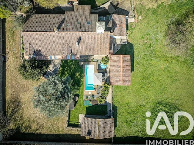 Vente Maison 8 pièces 265 m2 Coulon