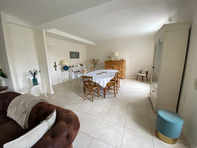 Vente Maison 8 pièces 265 m2 Longnes