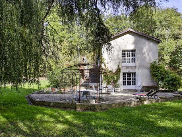 Vente Maison 8 pièces 266 m2 Vic Fezensac