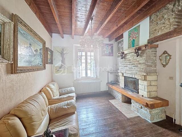 Vente Maison 8 pièces 266 m2 Vouziers