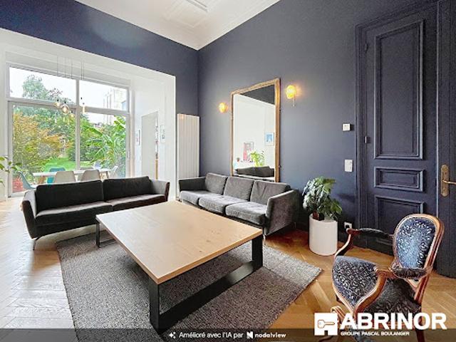 Vente Maison 8 pièces 267 m2 Roubaix