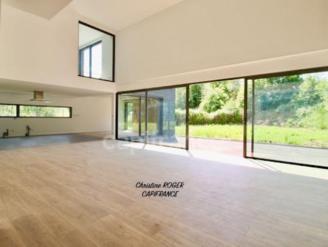 Vente Maison 8 pièces 268 m2 Bourghelles