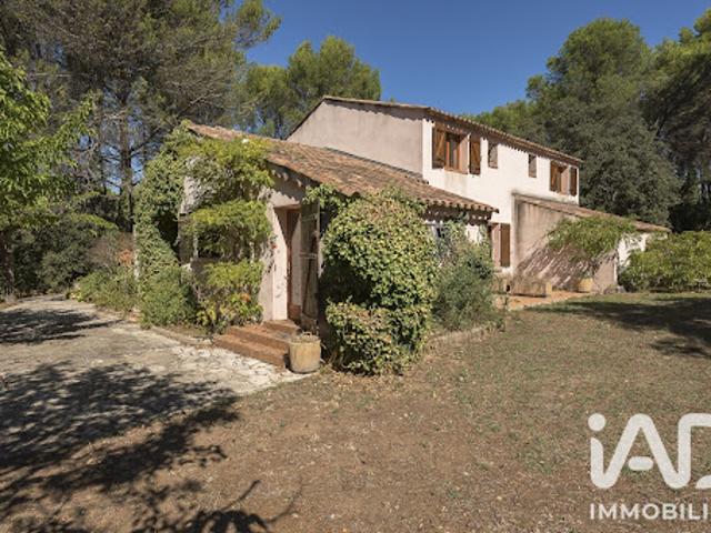 Vente Maison 8 pièces 268 m2 Eguilles