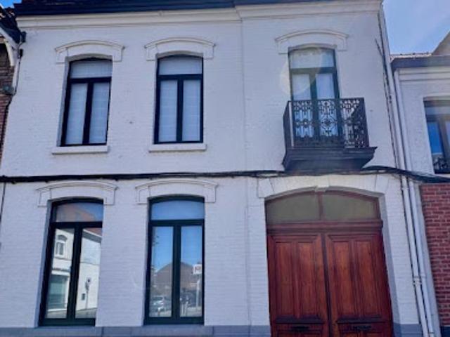 Vente Maison 8 pièces 268.36 m2 Lille
