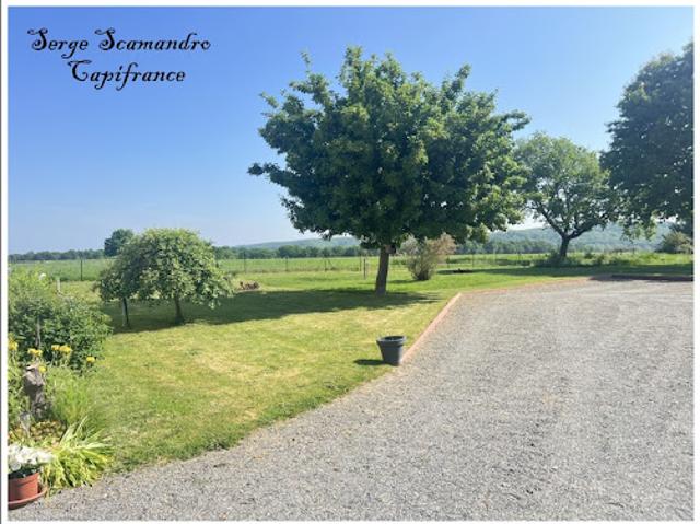 Vente Maison 8 pièces 269 m2 Laas