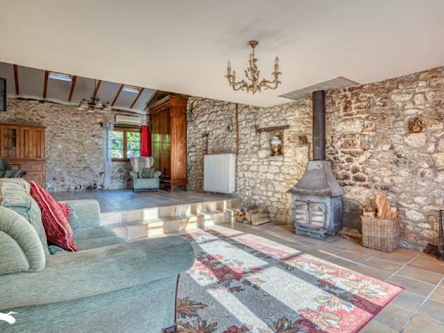 Vente Maison 8 pièces 260 m2 Fonroque