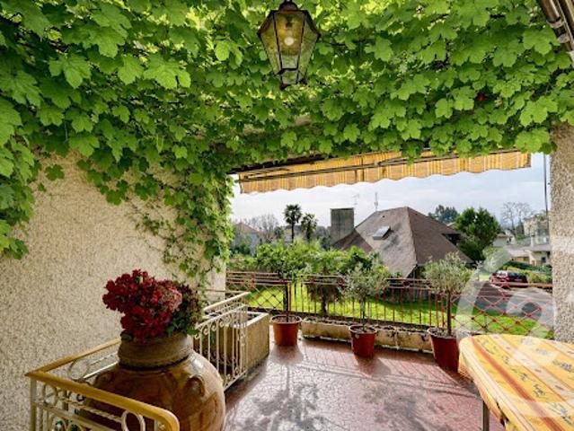 Vente Maison 8 pièces 260 m2 Pau