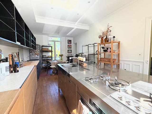 Vente Maison 8 pièces 260 m2 Senlis