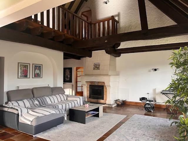 Vente Maison 8 pièces 260 m2 Sourzac