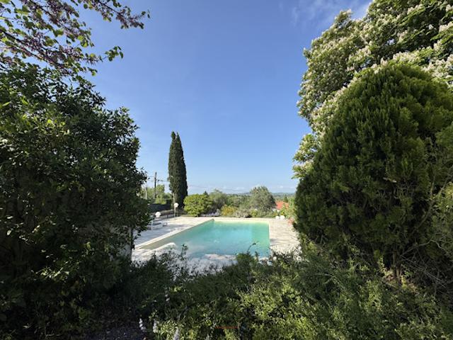 Vente Maison 8 pièces 262 m2 Castres
