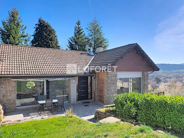 Vente Maison 8 pièces 262 m2 Langogne