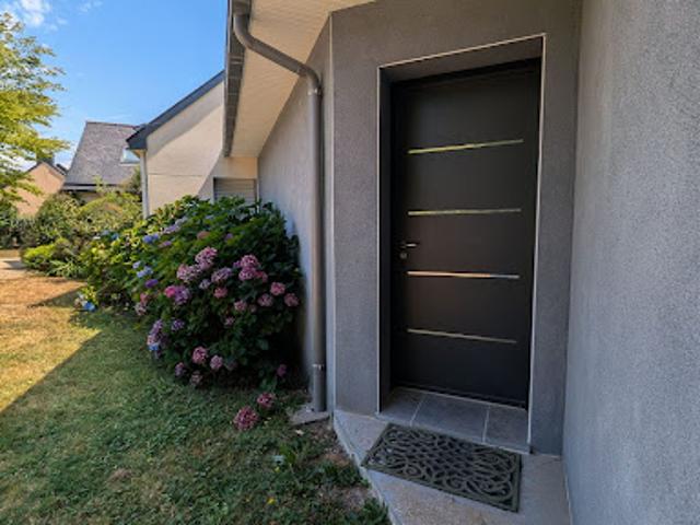 Vente Maison 8 pièces 262 m2 Ploermel