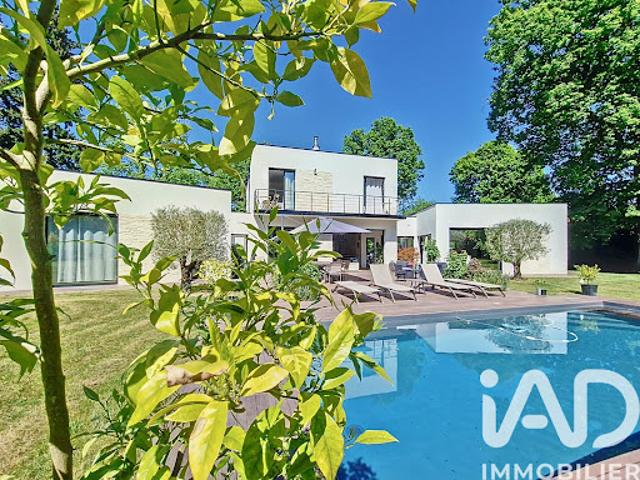 Vente Maison 8 pièces 262 m2 Saint Fargeau Ponthierry