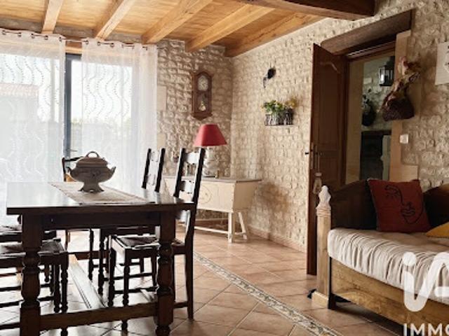 Vente Maison 8 pièces 263 m2 Saint fort sur le ne