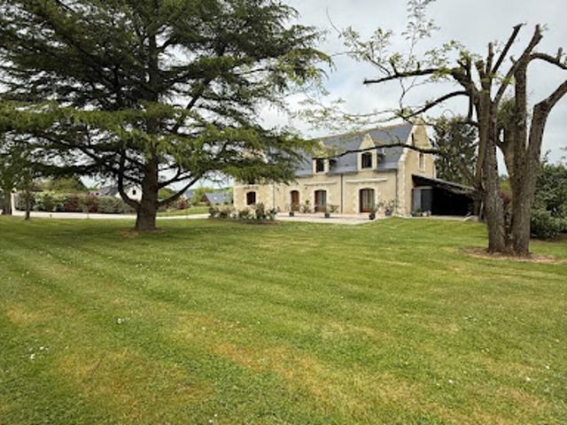 Vente Maison 8 pièces 263 m2 Vernou sur Brenne