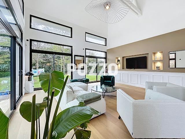 Vente Maison 8 pièces 263.73 m2 Tourgéville
