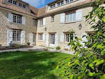 Vente Maison 8 pièces 274 m2 Thoiry