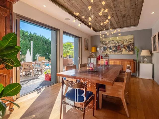Vente Maison 8 pièces 274 m2 Lyon 9ème