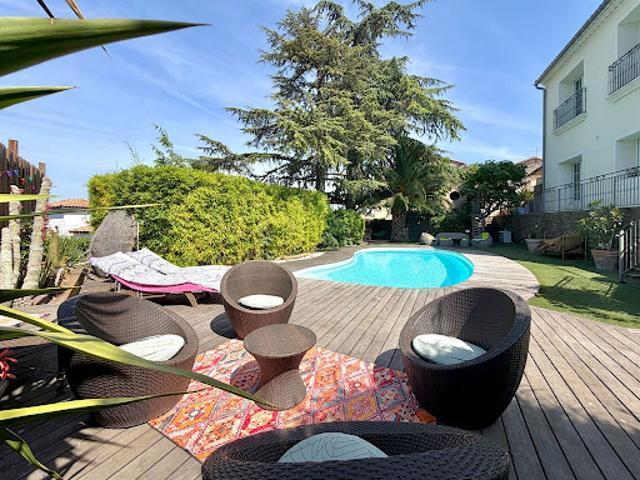 Vente Maison 8 pièces 275 m2 Fabrègues