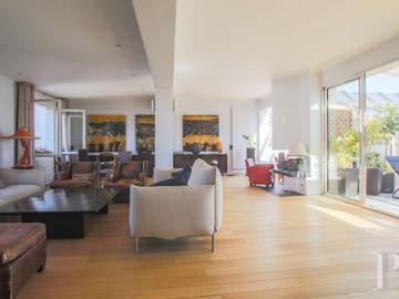Vente Maison 8 pièces 275 m2 Gentilly