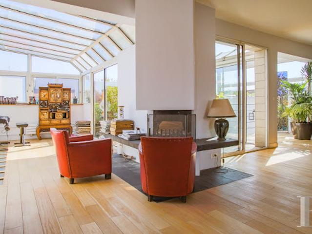 Vente Maison 8 pièces 275 m2 Gentilly