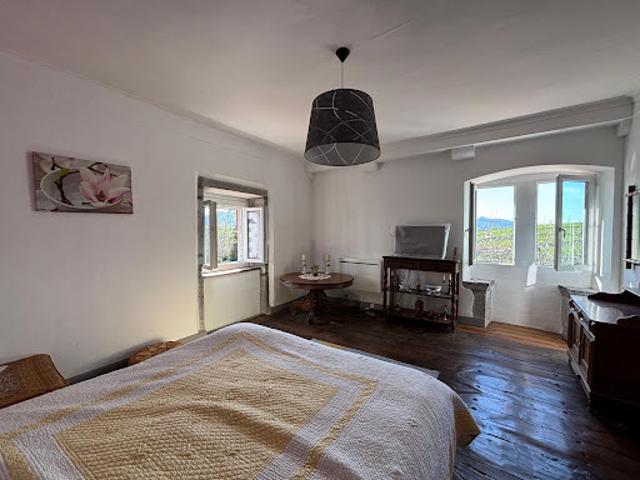 Vente Maison 8 pièces 270 m2 Ainhoa
