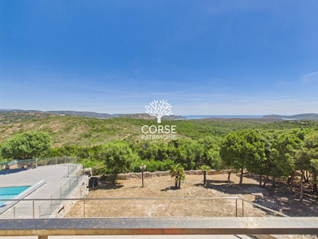 Vente Maison 8 pièces 270 m2 Bonifacio
