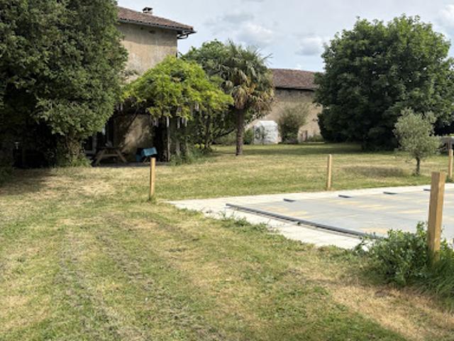 Vente Maison 8 pièces 270 m2 Chabrac