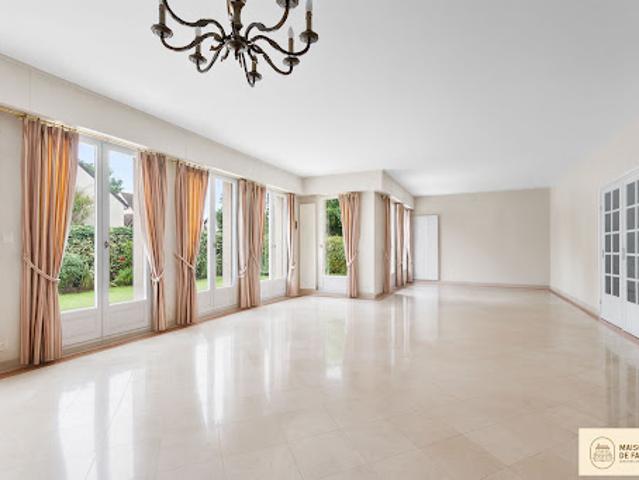 Vente Maison 8 pièces 270 m2 Croissy sur Seine